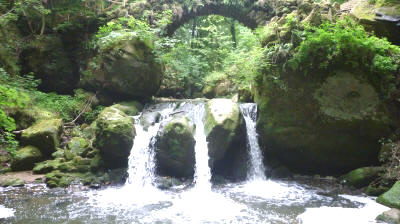 Hoogste waterval van Luxemburg (anderhalve meter)