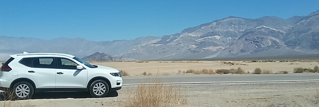 Vlakbij Badwater - Nissan Rogue 